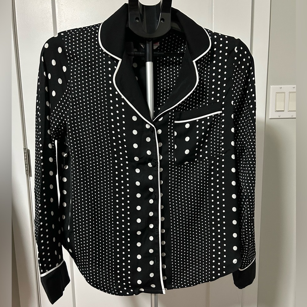 Women’s Kate Spade Black and White Polka Dot Pajama set-size small